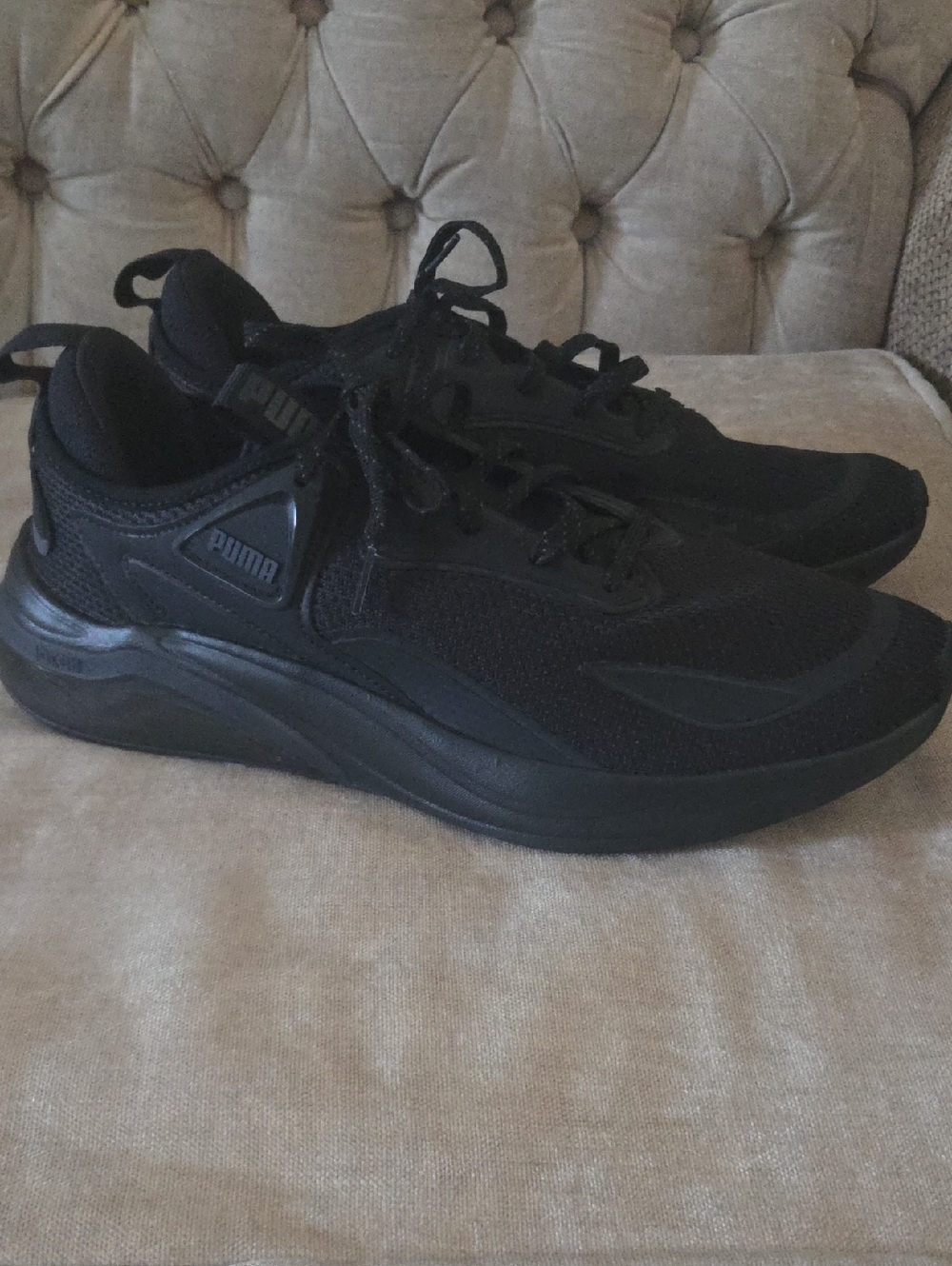 Puma Men’s Black Athletic Running Sneakers